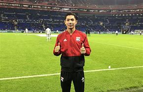 转折点！里昂遗憾出局，法甲冲刺阶段攻防权衡，底气十足，阵容厚度经受考验