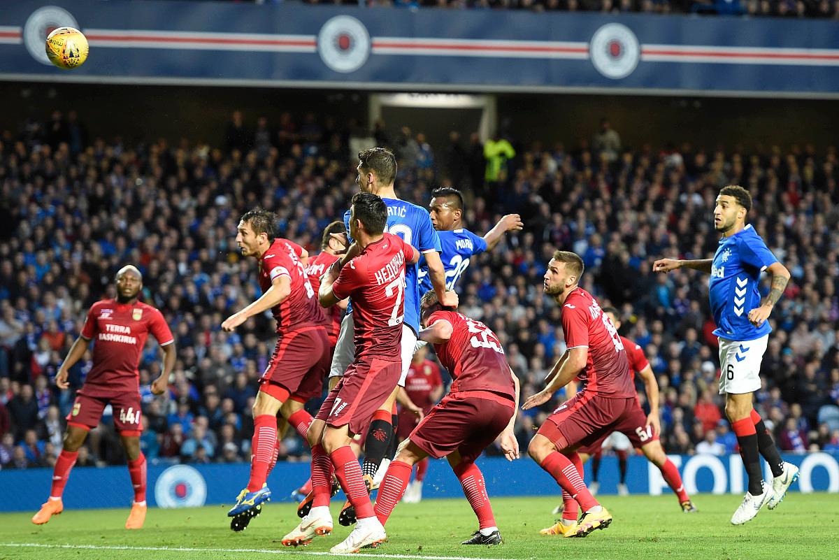 冲刺阶段中超焦点战；阿贾克斯官宣签约；目标明确；控场能力受关注